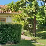 Lägenhet Fuered Deluxe Garden *