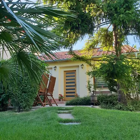 Apartment Fuered Deluxe Garden Balatonfured