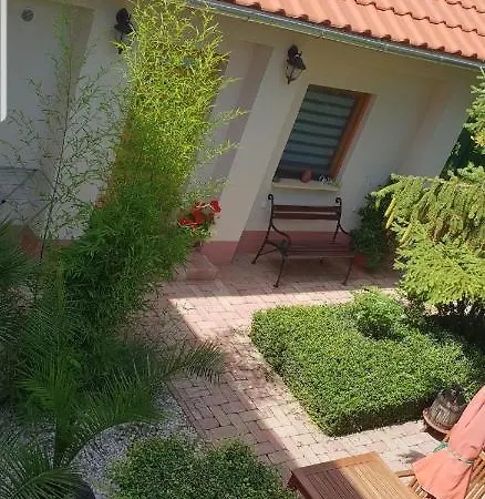 Διαμέρισμα Fuered Deluxe Garden