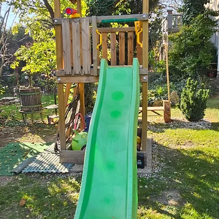 Fuered Deluxe Garden Apartment Balatonfured