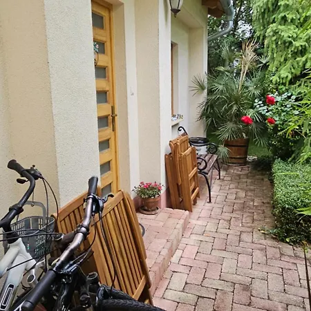 Fuered Deluxe Garden Διαμέρισμα Balatonfüred