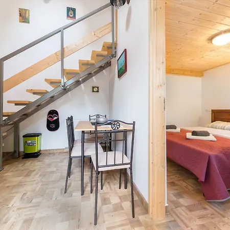 Appartamento Fuered Deluxe Garden *